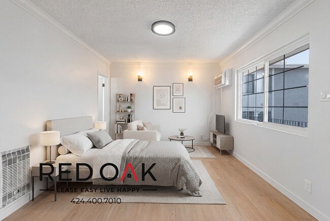 Building Photo - 1540 W 145th St