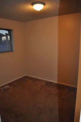 Foto del edificio - 8146 S Pioneer St