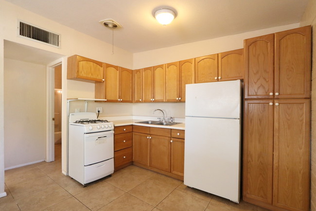 Building Photo - 903 s kenwood circle # 3, tempe az