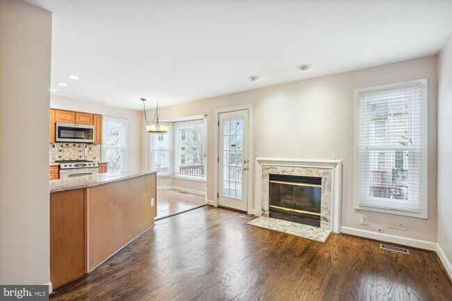 Building Photo - 12796 Dogwood Hills Ln