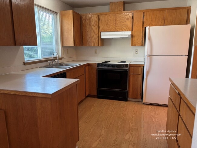 Building Photo - 5411 99th Street Ct E