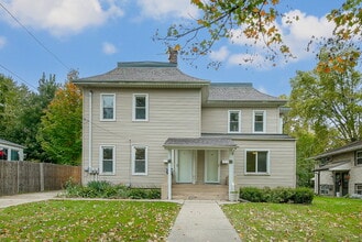 Building Photo - 814 S Jefferson St