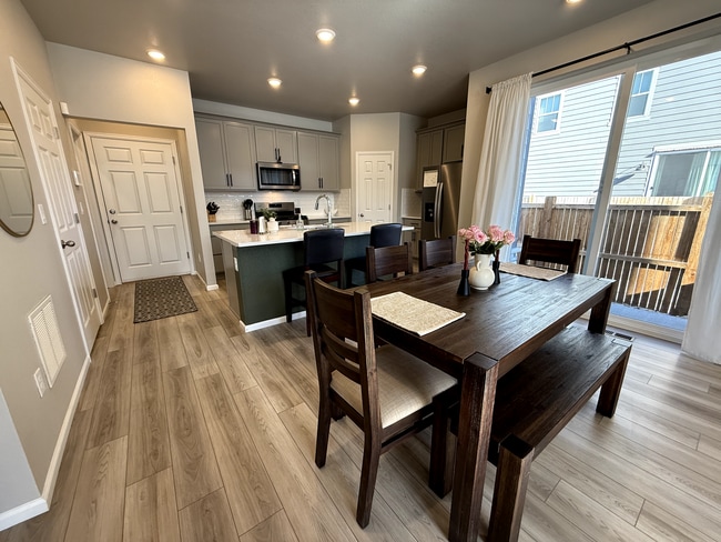 Foto del edificio - 752 N Shawnee St