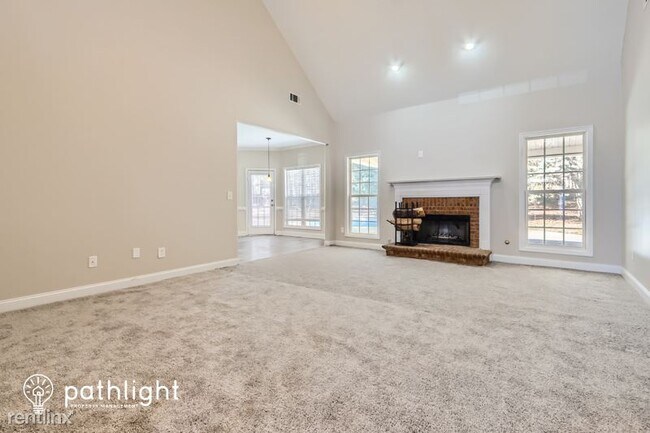 Foto del edificio - 4 br, 3.5 bath House - 325 Harvest Run UNIT