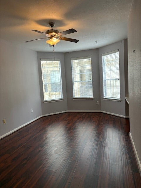 Building Photo - 7575 Kirby Dr