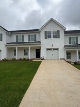 Building Photo - 105 Alva Ct