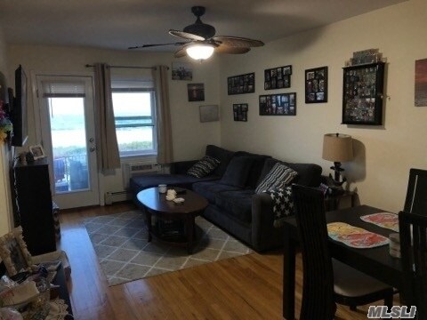 Building Photo - 951 Oceanfront