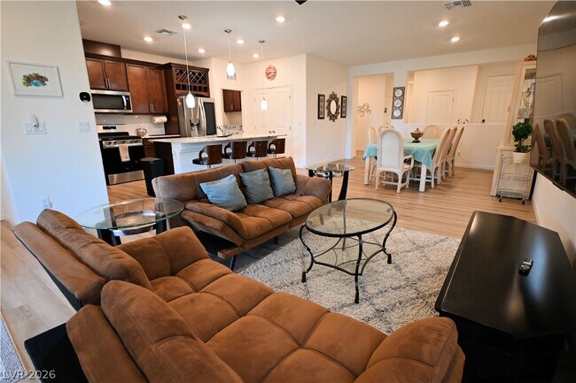 Foto del edificio - 7511 Mojave Wind Ave