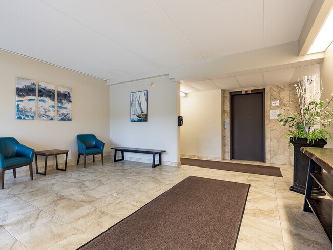 Photo du bâtiment - Applewood Apartments