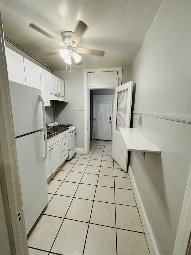 Foto del edificio - La Selle Apartments