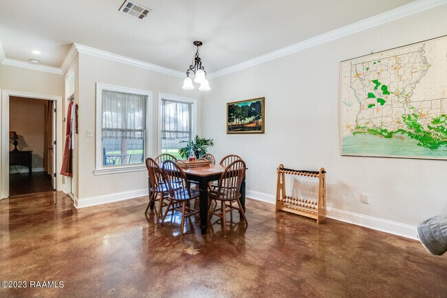 Foto del edificio - 205 Churchill Dr