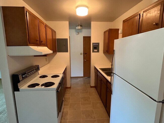 Foto del edificio - Ambassador 2 Bed 1 Bath