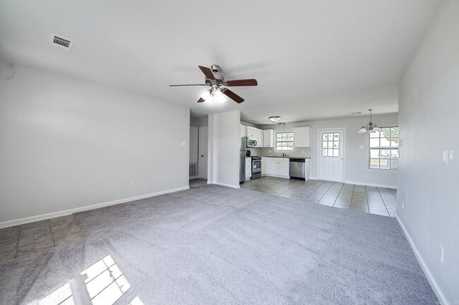 Building Photo - 2308 Red Baron Dr