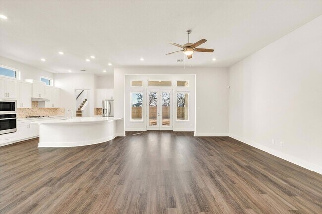 Foto del edificio - 2216 Bellisa Vis Dr