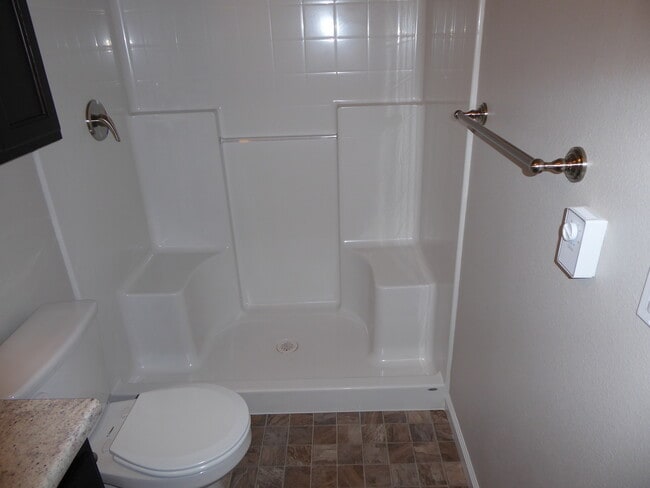 Foto del edificio - 3 Bedroom 2 Bathroom Home