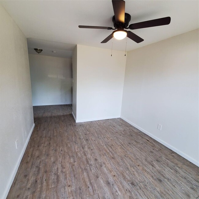 Foto del edificio - Updated 2-Bedroom Unit in Prime Dallas Loc...