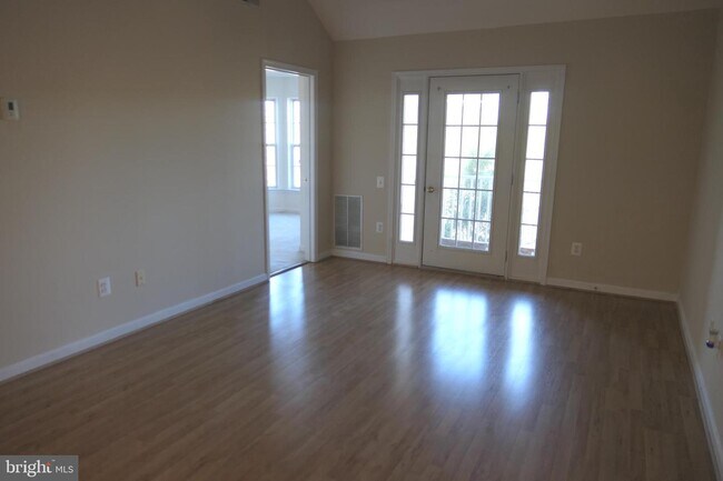 Building Photo - 18707 Sparkling Water Dr