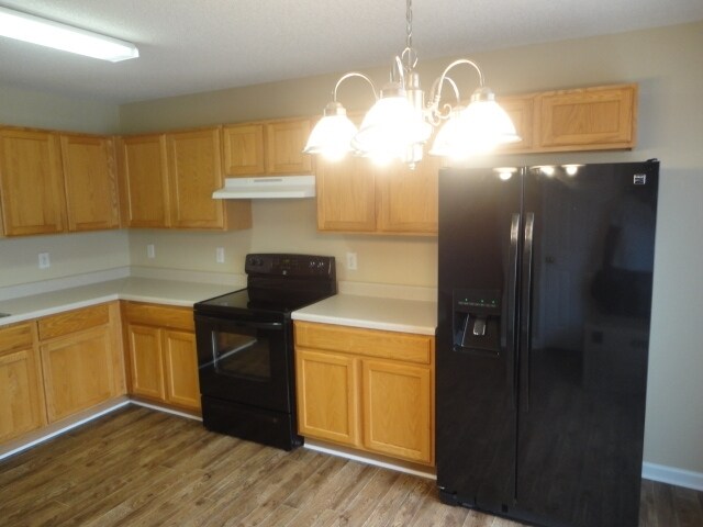 Building Photo - 5312 Tanglewood Pine Ln