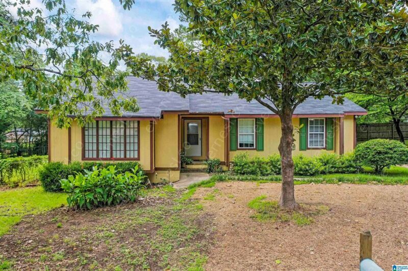 1243 3rd Ave NW, Alabaster, AL 35007 House Rental in Alabaster, AL