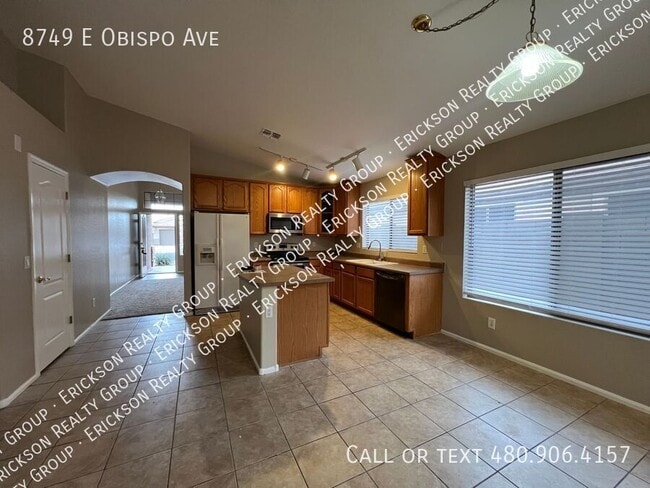 Building Photo - 8749 E Obispo Ave