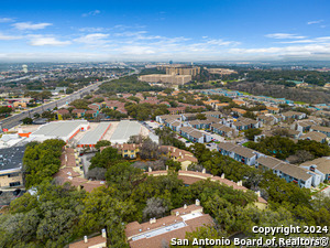 Foto del edificio - 8642 Fredericksburg Rd