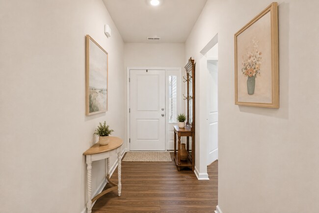 Foto del edificio - 830 Schoolfield Dr