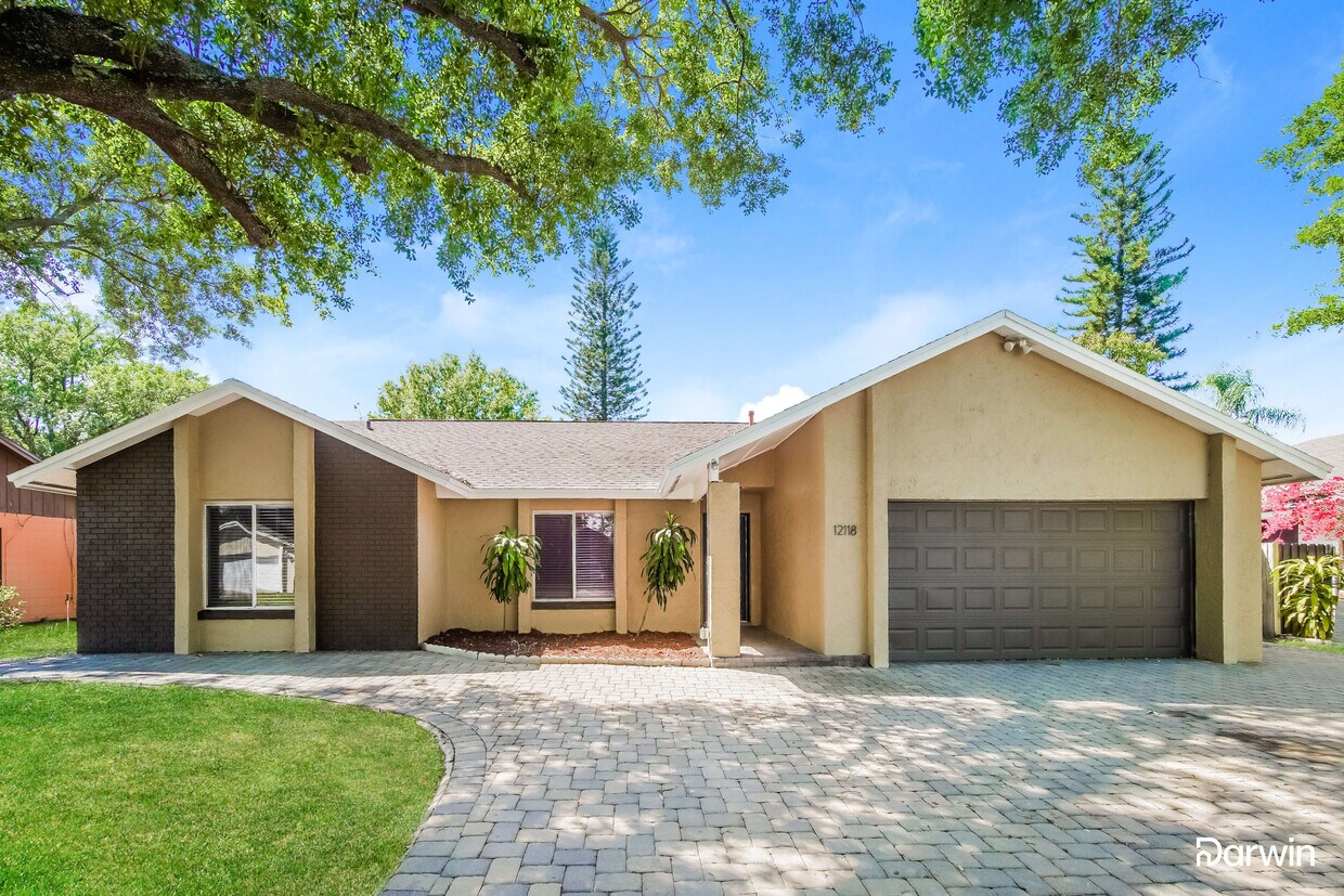 Foto principal - 12118 Caper St