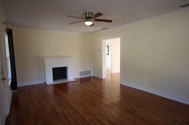Foto del edificio - 845 S Donnybrook Ave