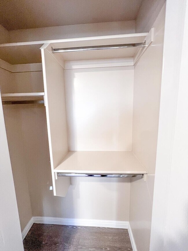 Foto del edificio - S105 2 Bed 1 Bath in Hildale *utilities included*