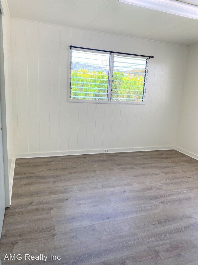 Building Photo - 3 br, 2 bath House - 1550 Kokea Street