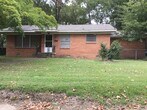 Primary Photo - 229 N 14th St