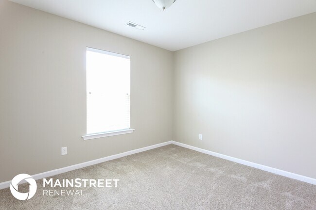 Foto del edificio - 4043 Shallowcreek Ct