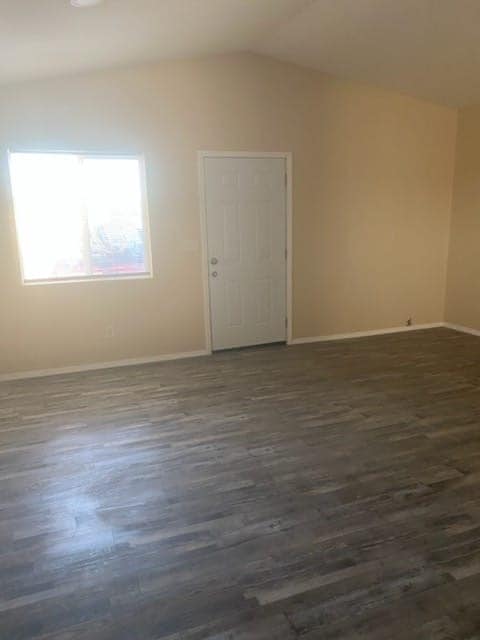 Building Photo - 14633 Valentin Dr