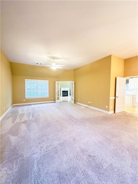 Foto del edificio - 820 River Valley Dr