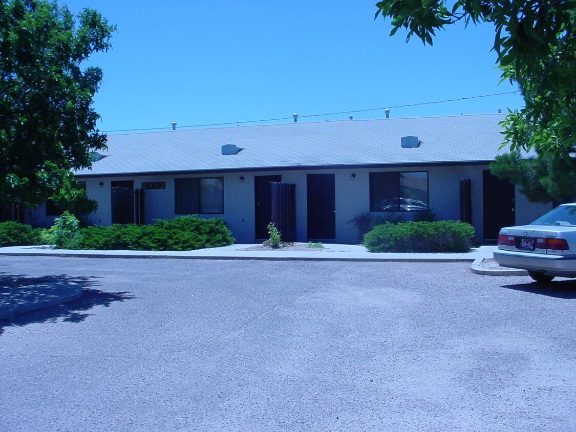 2412 Karen Ave, Kingman, AZ 86401 Apartments Kingman, AZ