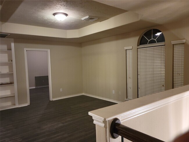Foto del edificio - 11134 Sheldon Bend Dr