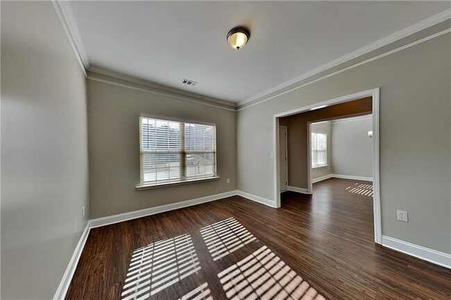 Foto del edificio - 122 Dynasty Ln