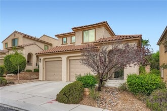 Building Photo - 840 S Paseo Rocoso Pl