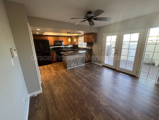 Foto del edificio - 1137 Milky Way