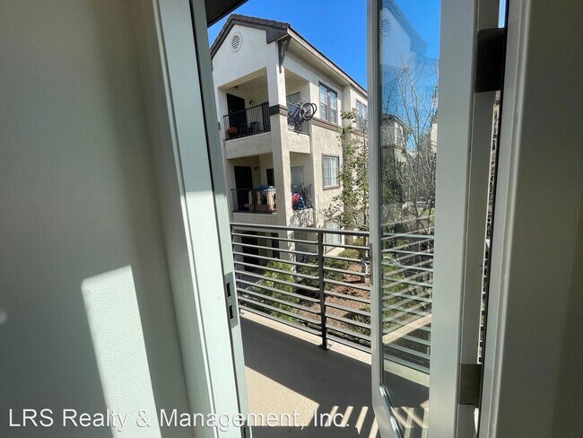 Building Photo - 2 br, 2 bath House - 11052 Luminate Drive