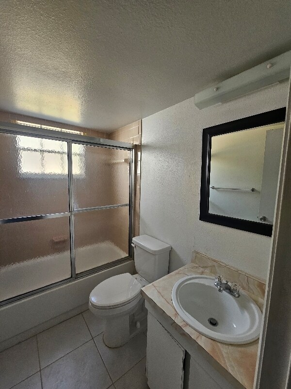 Foto del edificio - 580 Fairways Ln