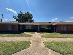 Building Photo - 7320 Sanger Ave