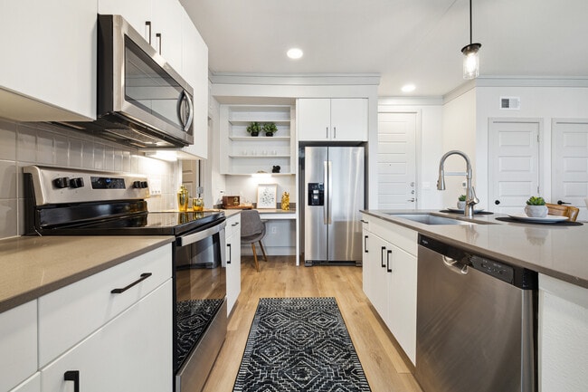 Foto del edificio - Dakota at Hillcroft