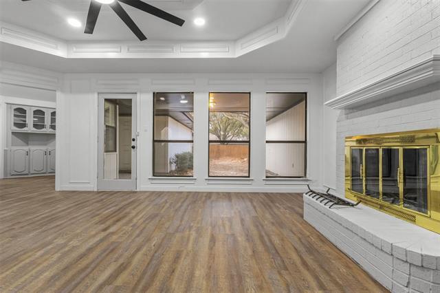 Foto del edificio - 1503 Bellflower Dr
