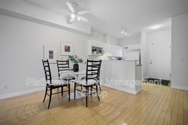 Building Photo - 622-656 56 Ave SW