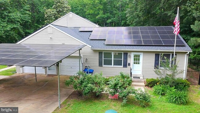 Building Photo - 2725 Vivians Way