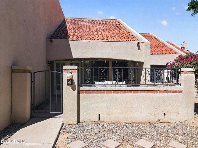 Building Photo - 11444 N 28th Dr