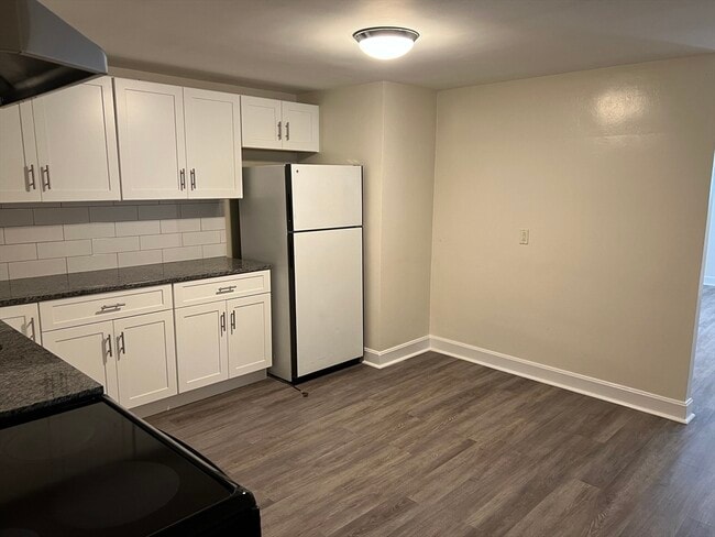 Building Photo - 45 Sturgis St