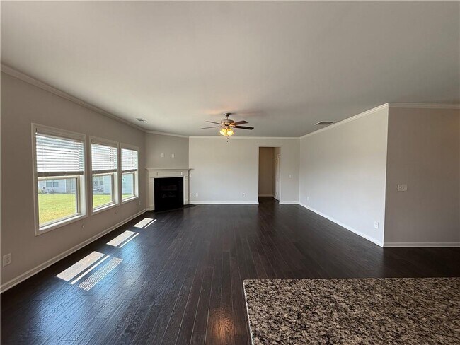 Foto del edificio - 4525 Havenwood Pl