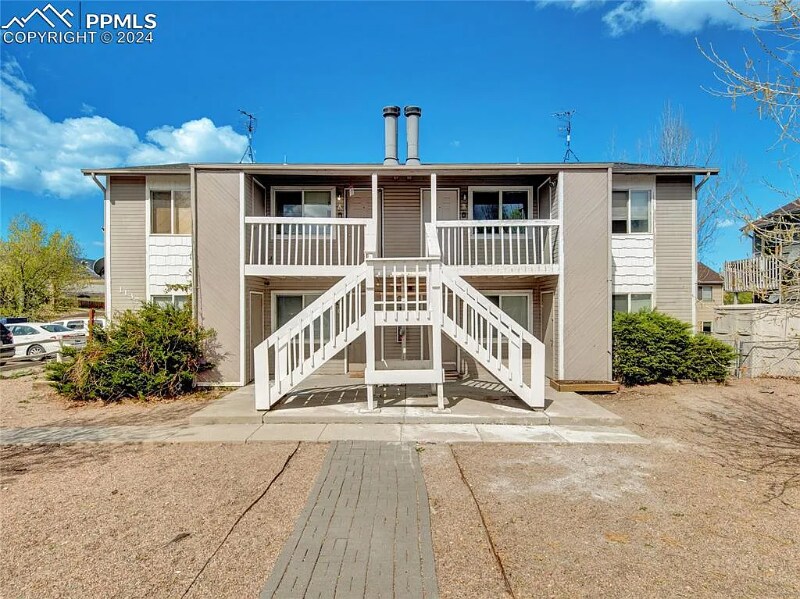 1137 Mazatlan Cir Unit B, Colorado Springs, CO 80910 Room for Rent in